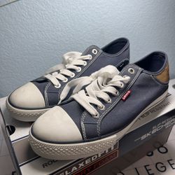 Navy Levi’s Shoes