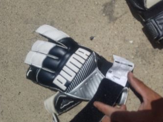 Gloves for goalkeeper originals size 13