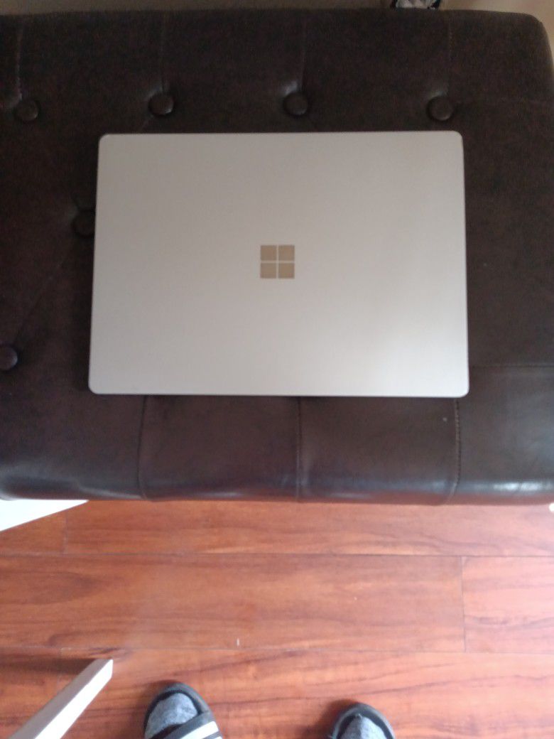 Microsoft Laptop No Charger