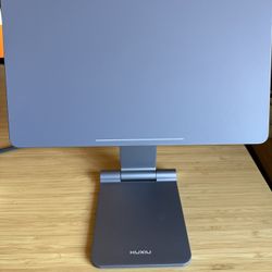 Magnetic Stand for iPad Pro 13” M4 