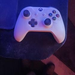 Xbox One Wireless Controller White PC and Xbox