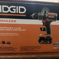 Ridgid 18V  Cordless 1/2 in. Hammer Drill/Driver Kit 