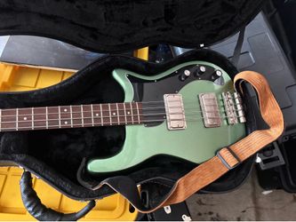 Epiphone Embassy Wanderlust Metallic Green with Hard Case and Strap