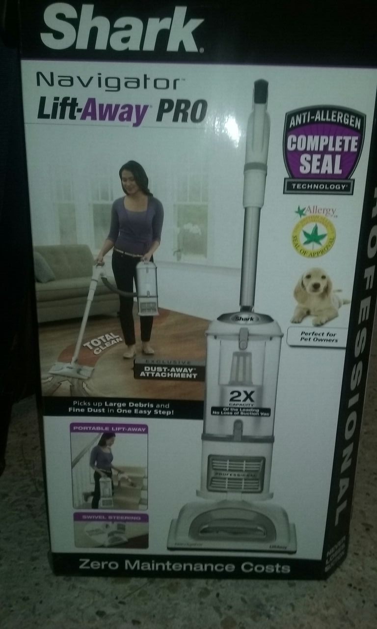 Brand new, shark vacuum navigator lift away pro