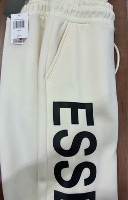 L Essentials sweatpants