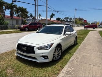 2015 Infinti 3.7 Rwd