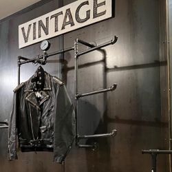 Stylish Wall Mounted Pipe Shelves for Hung Clothing Rack and Clothes Store Display Rack, Wine Rack, Home Decoration