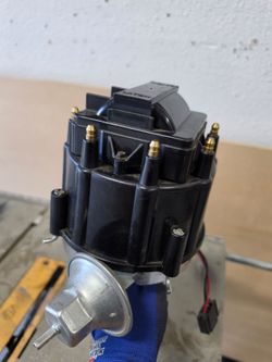 Distributor