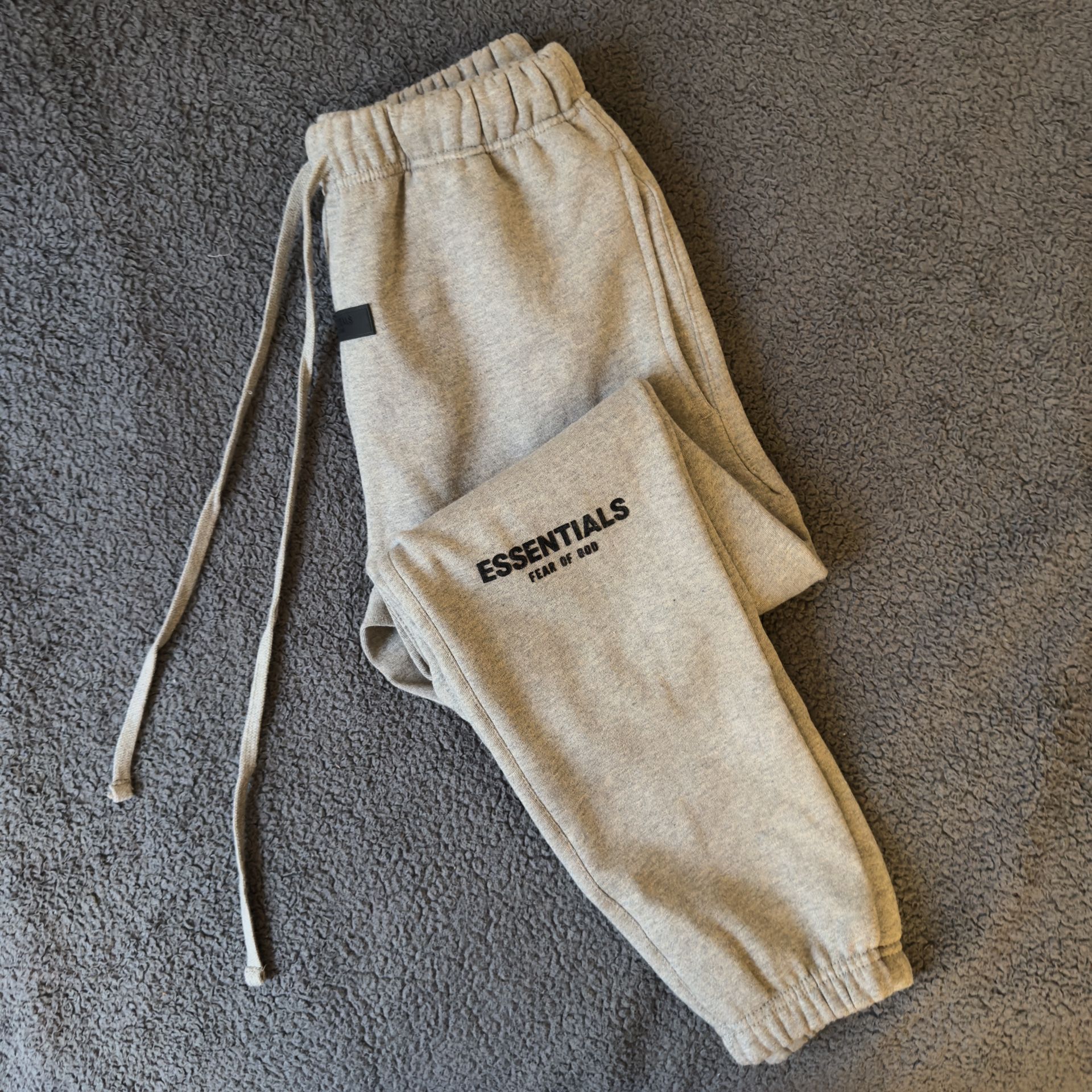Essentials Dark Oatmeal Pants XS
