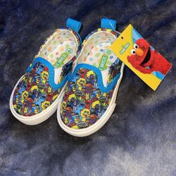 NEW Sesame Street Characters Toddlers' Slip-On Sneakers Size 4T