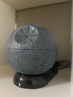 Scentsy Star Wars Death Star Wax Warmer – Retired