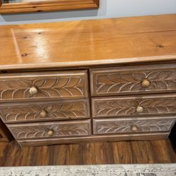 3 Piece Solid Wood Bedroom Set