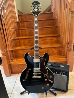 Epiphone Sheraton II Semi Hollow w/ Fender Amp
