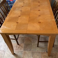 Extendable Solid Wood Dining Table 