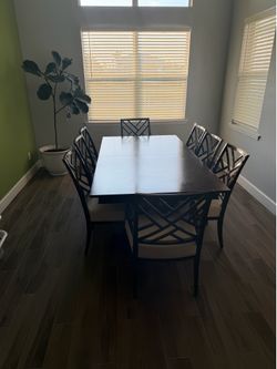 Solid wood dinning table and chairs
