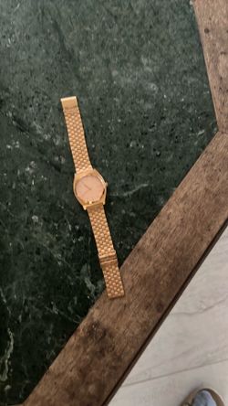 Rose Gold Nixon Timeteller