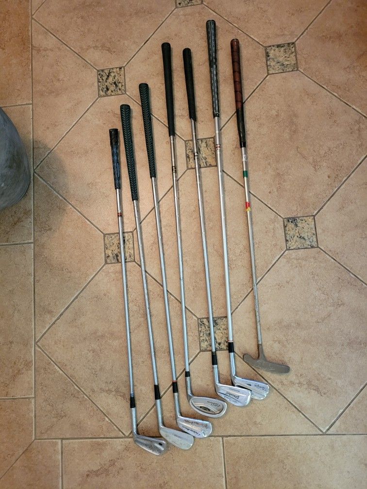 Mix match of golf clubs $10 each.