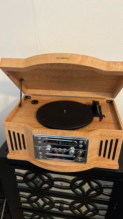 Possibly broken record player