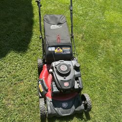 Craftsman self propelled lawn mower 