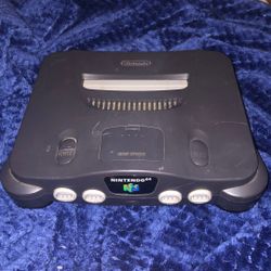 Nintendo 64 With 2 Controllers