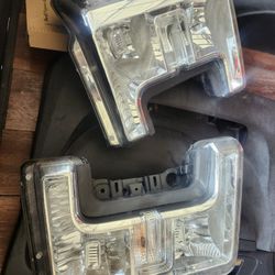 Ford F250  Front Lights