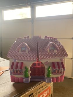 Doll house