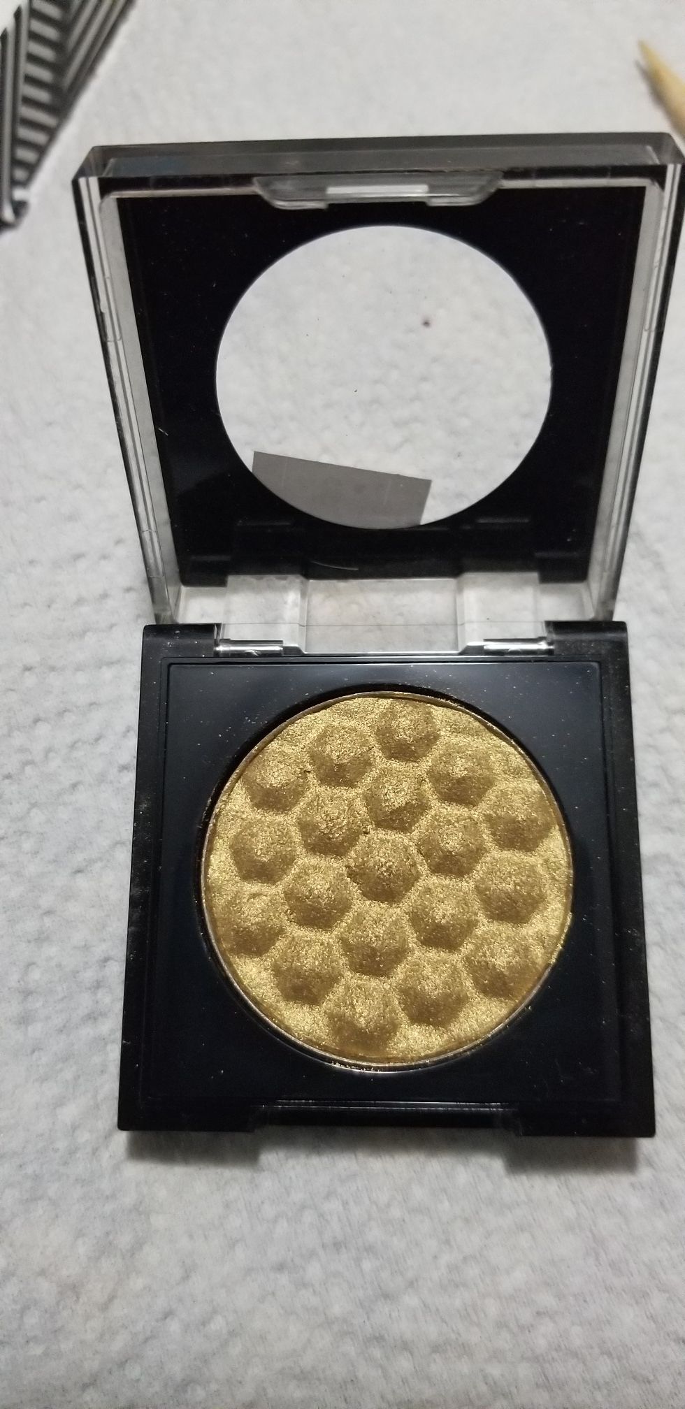Total intensity Prestige eyeshadow