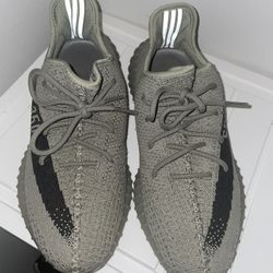 Adidas Yeezys Boost 350s V2, Granite, Size 10.5