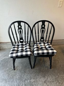 2 chairs