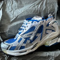 Balencicga Runner