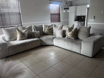 L Shaped Sectional