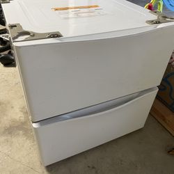 Used lg washer and discount dryer pedestals for sale