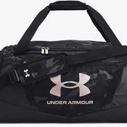 Like New Under Armour Duffle Camouflage Bag - 5.0 I