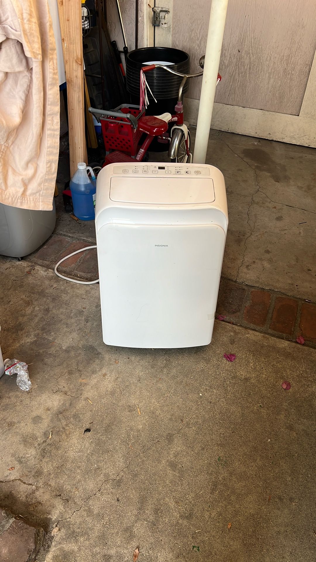 insignia ac unit