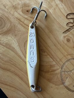 Cromus Fishing Spoon Lure with Treble Hook