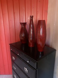 3 Vases