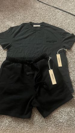Black Essentials Set Size M