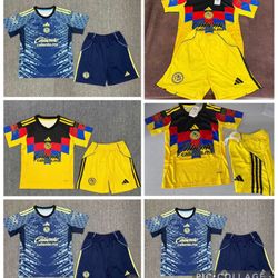 Soccer  kids niños size 22,24,26,28  4,5,6,7,9,10,11,12 years old America america 🦅🦅las home and away local visitante aguilas New Jersey  2025-  202