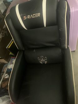 Game chair