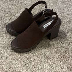 Steve Madden Brown Suede Shoes 