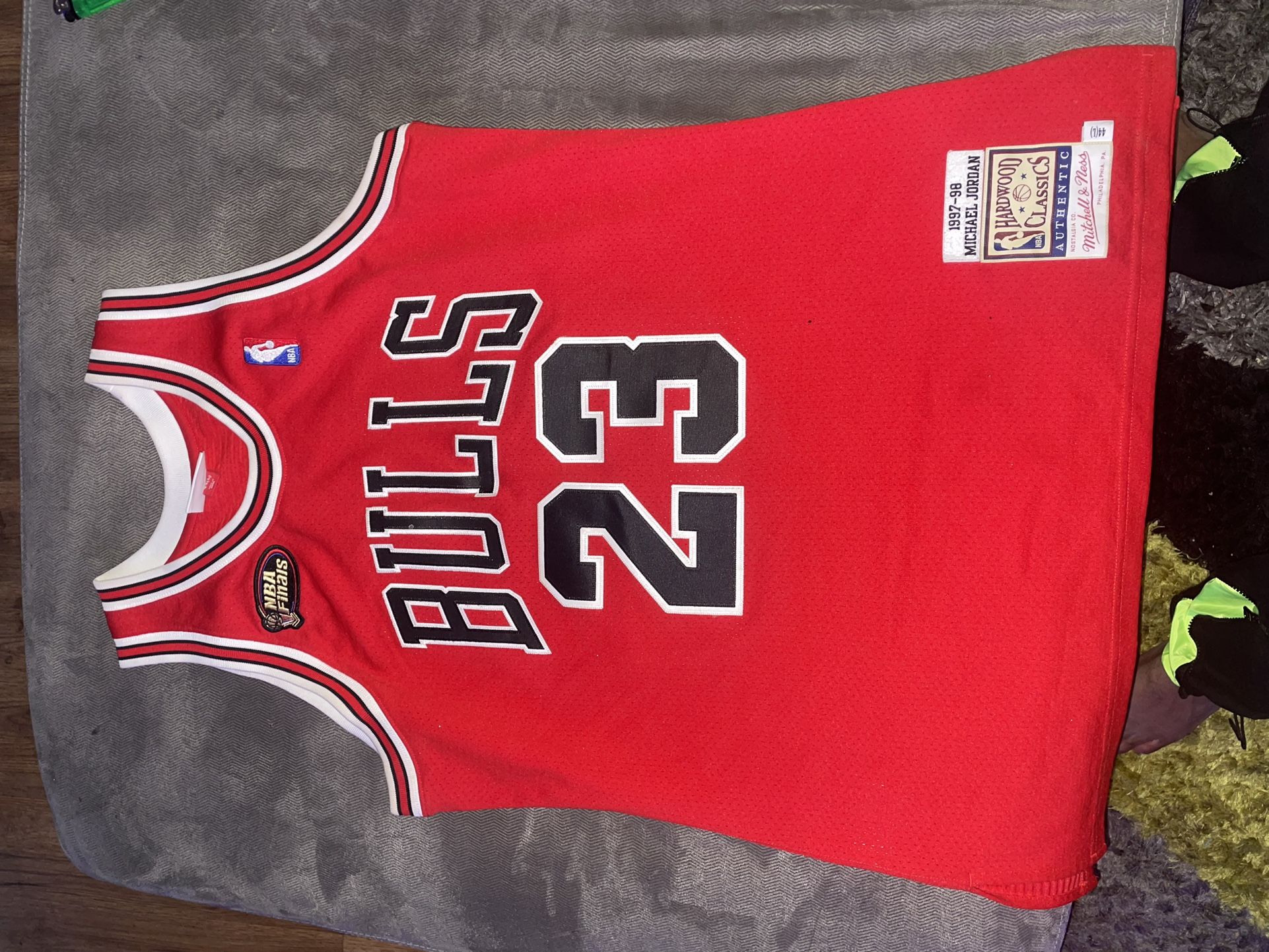 Authentic Micheal Jordan Finals Jersey Size Large
