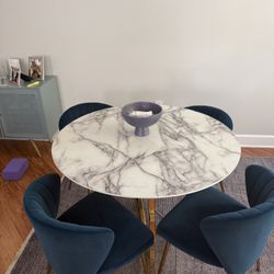 Modern Round Dining Table - Marble Look Top - $50