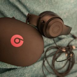 Beats Studio 3  Wireless Headphones