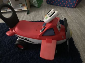Kids airplane great condition