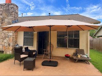 XL foldable patio umbrella