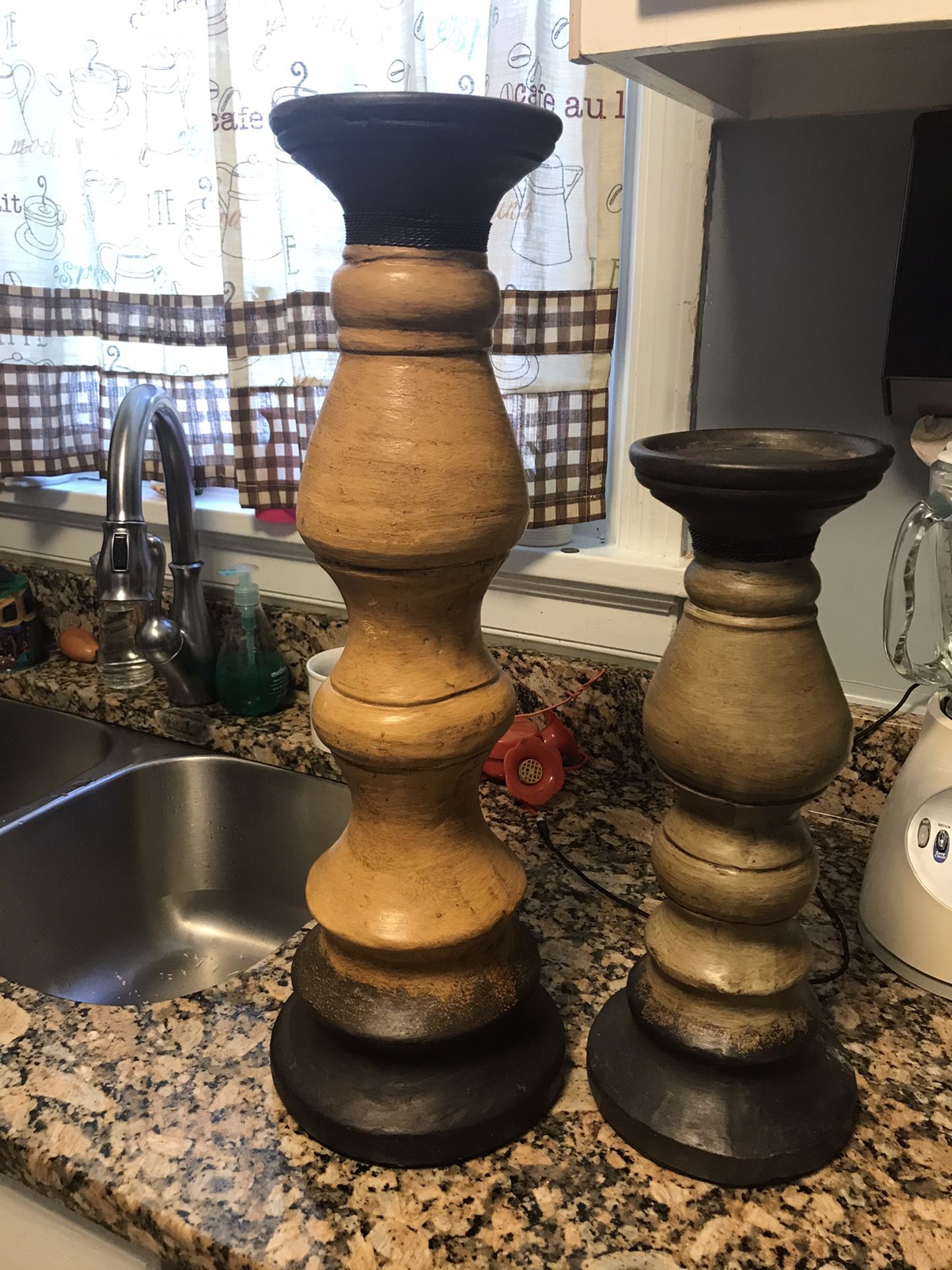 Candle holders set
