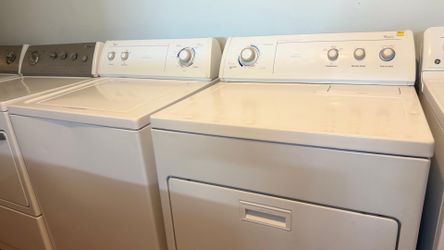Whirlpool manual washer and dryer set