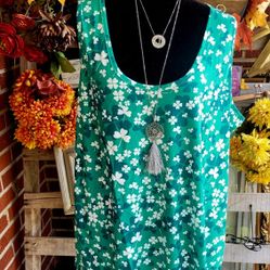 OFEEFAN Foral Green Sleeveless Top
