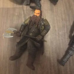 Lord of the Rings Gimli Action Figure with Axe – Toy Biz