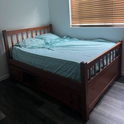 Full size bed with mattress & storage drawers